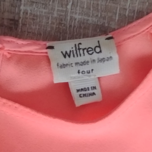 Aritzia Wilfred peplum top - Picture 5 of 6
